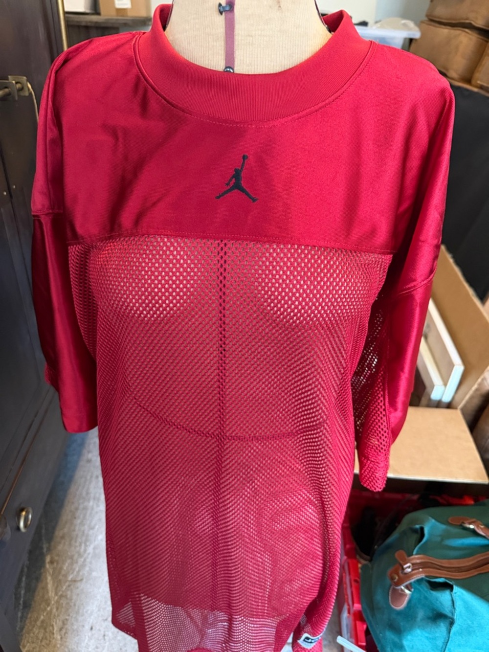 Jordan Red Mesh Short-Sleeve Pullover